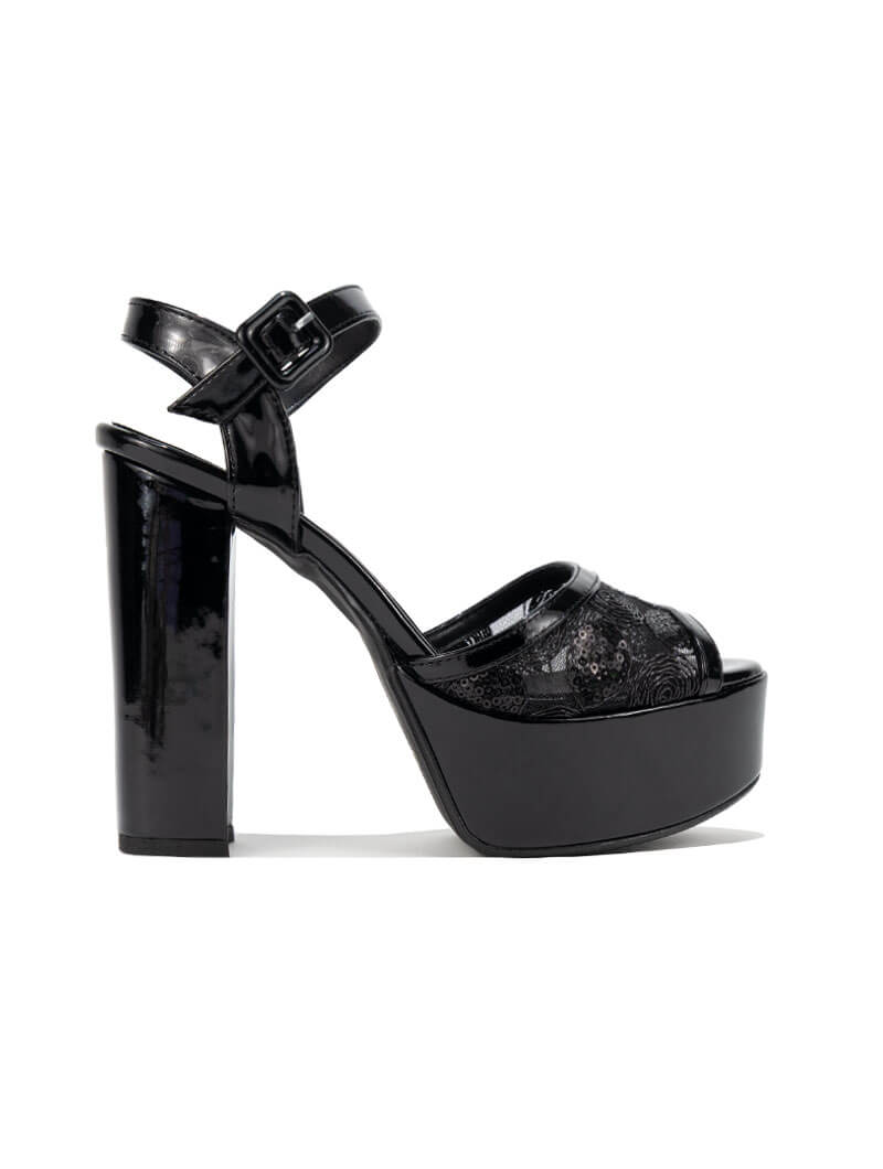 Sandales à talons hauts